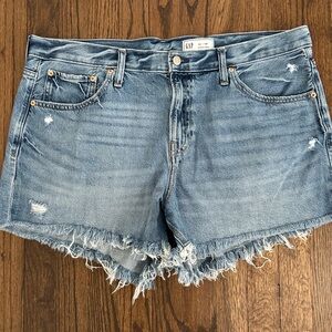 GAP Women's Light Blue Denim Frayed Hem Shorts size 18/34
